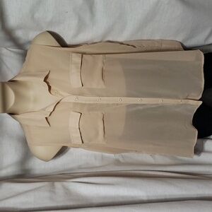 UnoLove. Sheer Tan, Sleeveless Button-up High-Low Hemline Shirt. Size 3X